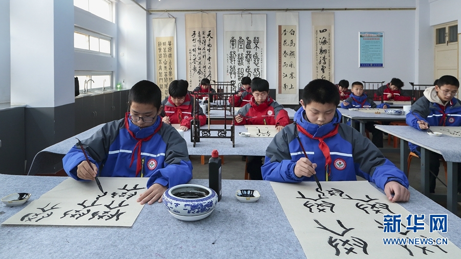 河南安阳：甲骨文教育进校园