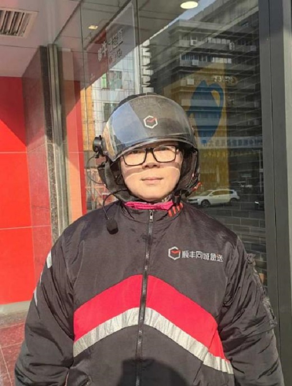 与“姐姐骑士”温情连线 顺丰同城致敬每一位“在路上”的女性