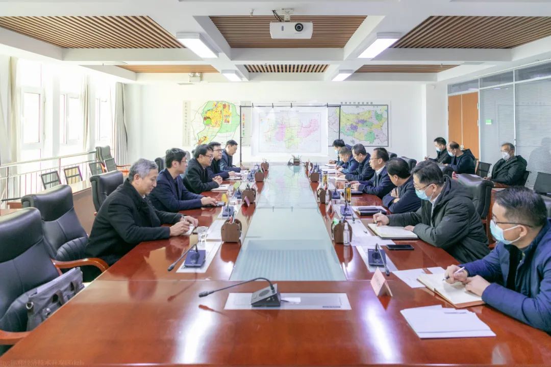 (原創)邯鄲經開區領導會見河北省供銷冷鏈公司董事長楊亞存_fororder_640