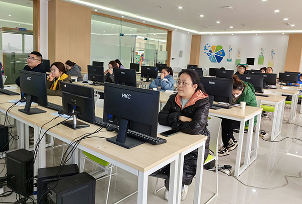 德阳市举办2023年首期跨境电商培训会