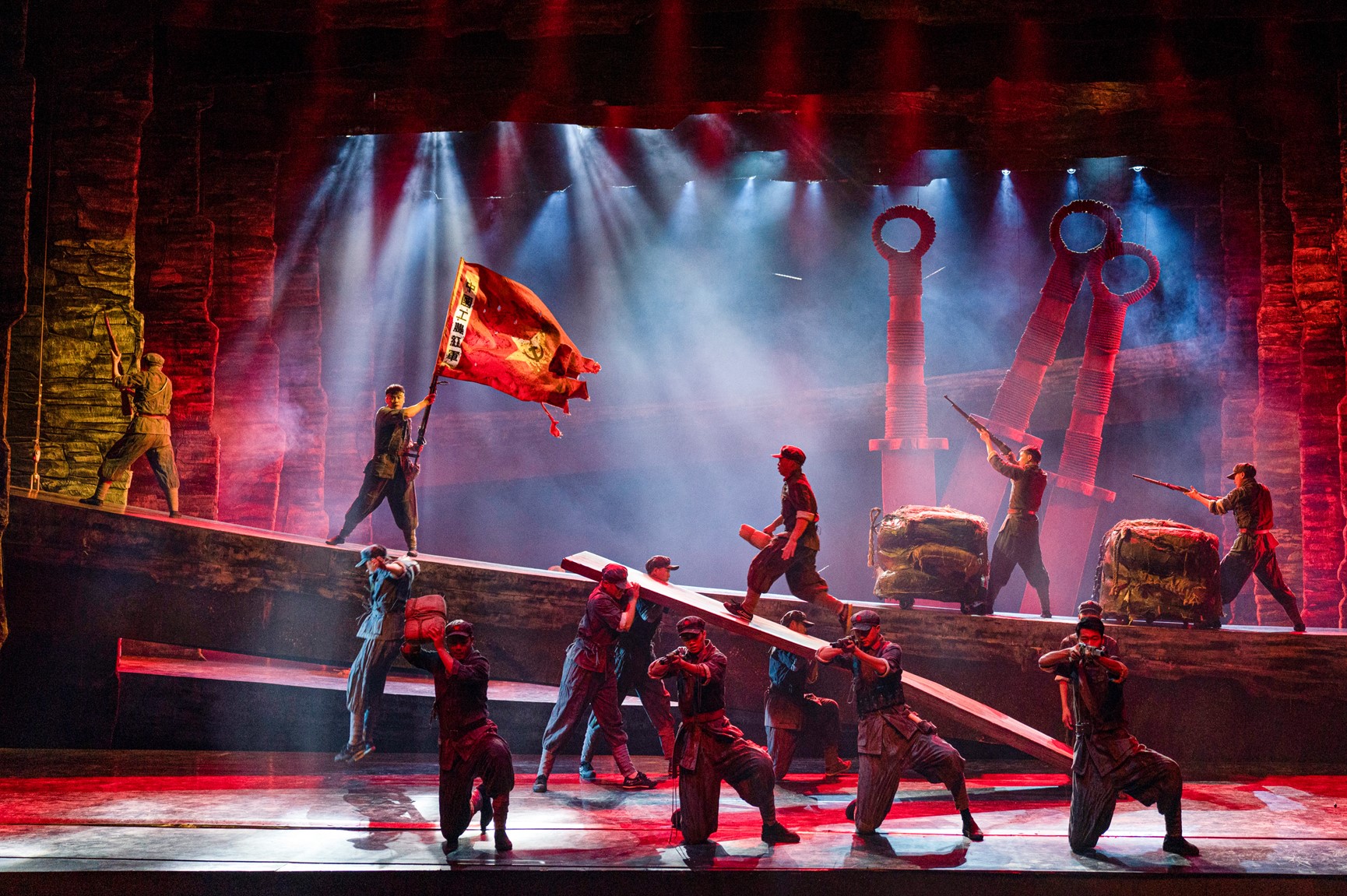 万众期待！红秀《延安 延安》2023演出季正式启幕_fororder_图片3