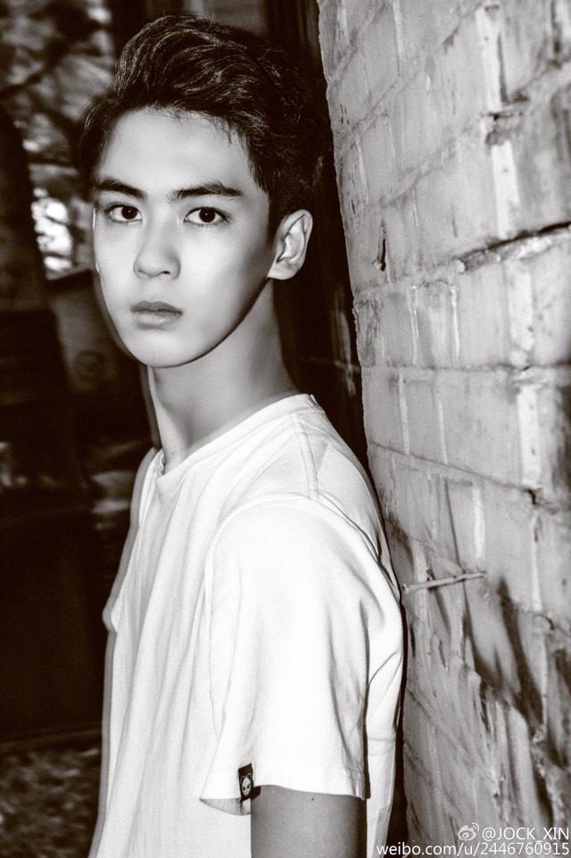 中戏2016新生曝光,各个养眼,闫妮的女儿美的逆天