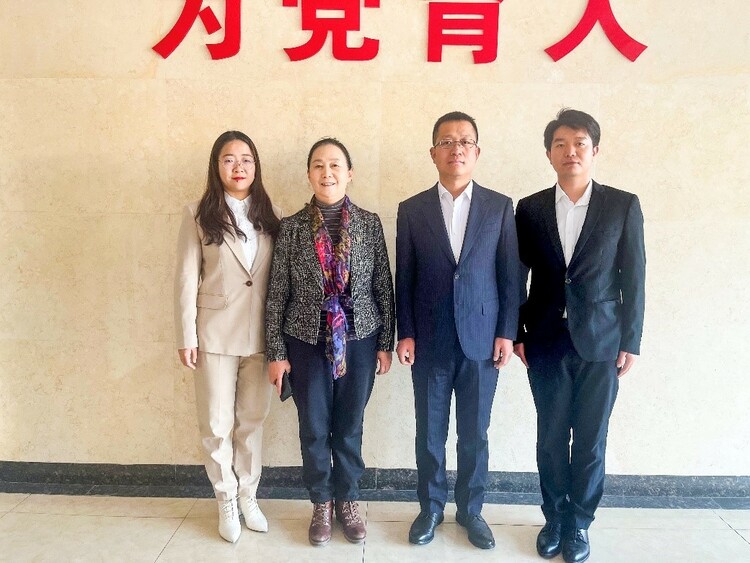 险山不绝行路客，共担使命向未来 ——安塞区高级中学海亮助学兴教团队侧记_fororder_1