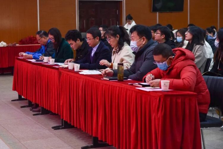 武汉工程科技学院举行圆梦计划团队表彰大会