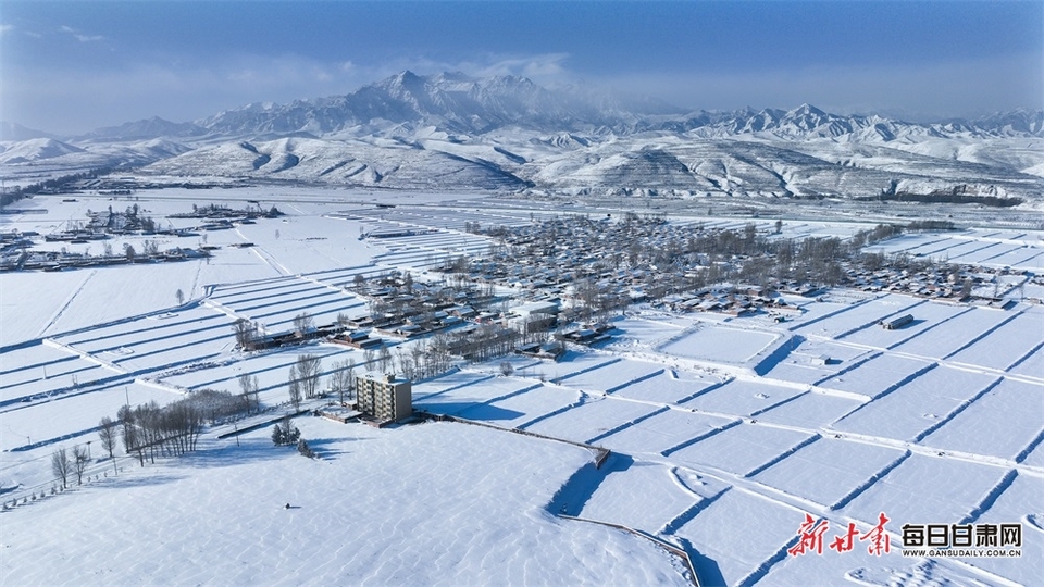 【轮播】张掖：祁连落雪山山美 民乐披银处处景_fororder_1