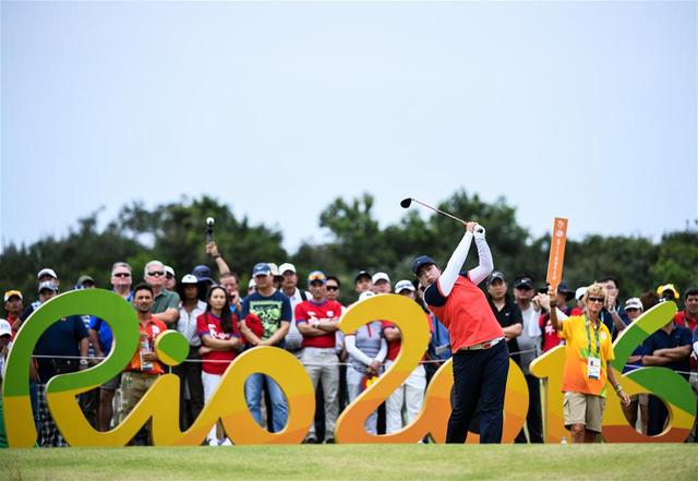 冯珊珊获得女子高尔夫铜牌 冯珊珊获得女子高尔夫铜牌