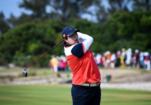 冯珊珊获得女子高尔夫铜牌 冯珊珊获得女子高尔夫铜牌