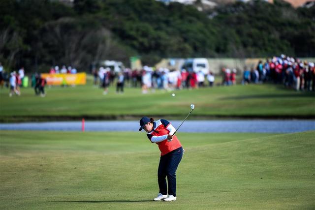 冯珊珊获得女子高尔夫铜牌 冯珊珊获得女子高尔夫铜牌