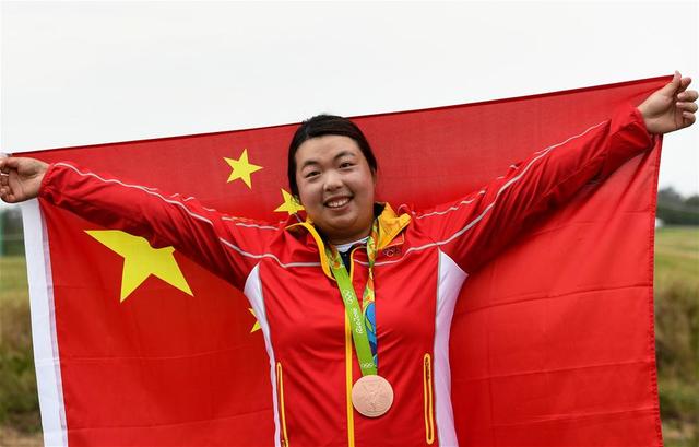 冯珊珊获得女子高尔夫铜牌 冯珊珊获得女子高尔夫铜牌