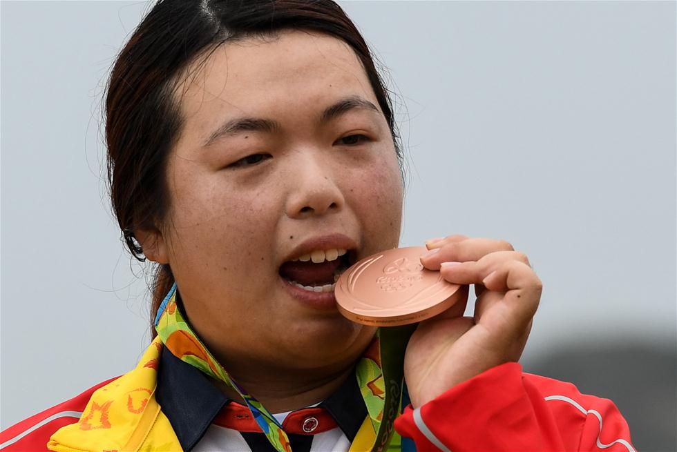 馮珊珊獲里約奧運會女子高爾夫銅牌