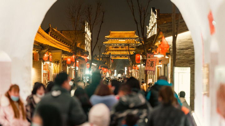中国古城在文化保护与旅游开发中焕发生机