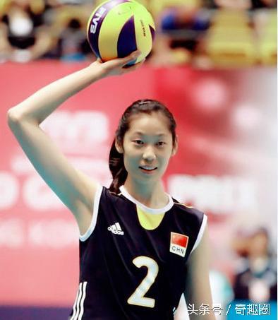 中国女排时隔12年夺冠 “十头身”美女颜值爆表