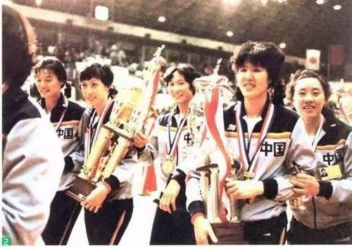 致敬郎平，致敬中国女排32年传奇！