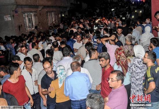 土耳其频遭恐怖袭击 炸弹血洗婚礼致51人死亡(图)