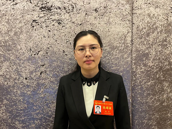 聚力天府新区建设发展 两会代表有话说_fororder_市人大代表、籍田街道地平村村委会党委副书记、纪委书记樊玲-供图-天府新区党群工作部
