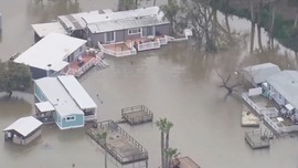 惡劣天氣持續 美國加州多地洪水氾濫