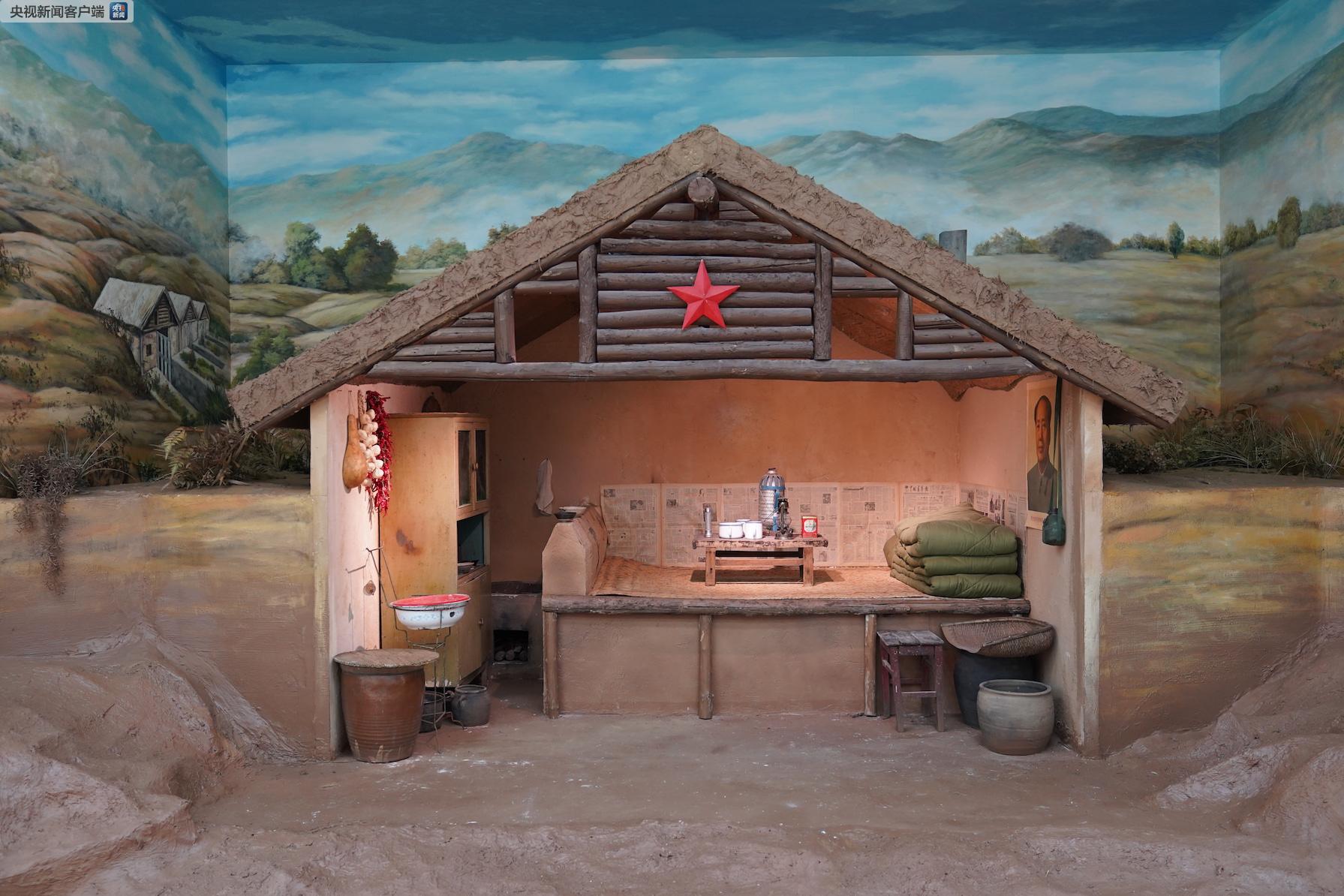 时政新闻眼丨习近平参观的这条新中国70年"时光隧道",邀你先睹为快!