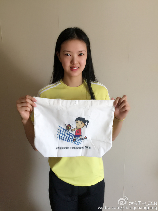 赢得漂亮!12位女排姑娘私底下什么样儿