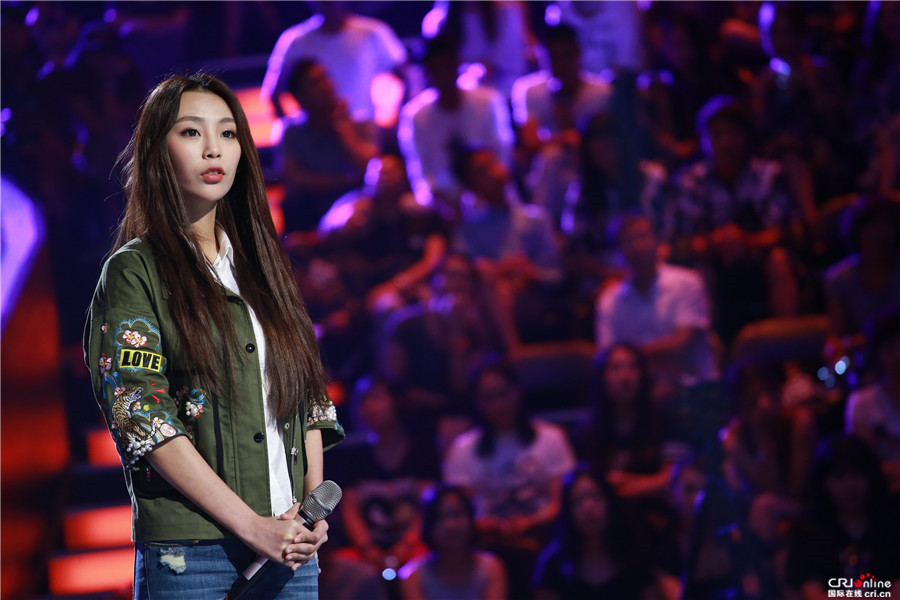 新歌声汪峰牵手鼓励徐歌阳送洪荒之力晋级五强