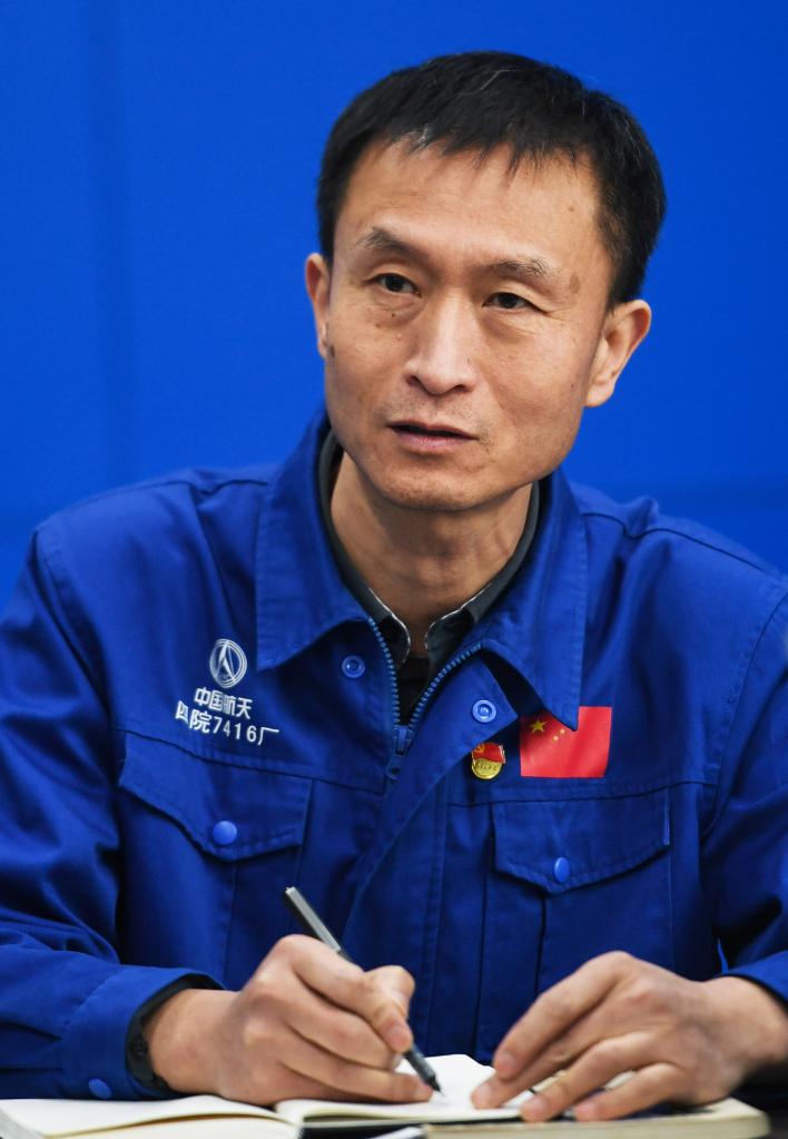 代表委员履职故事全国人大代表徐立平为航天强国建设助力