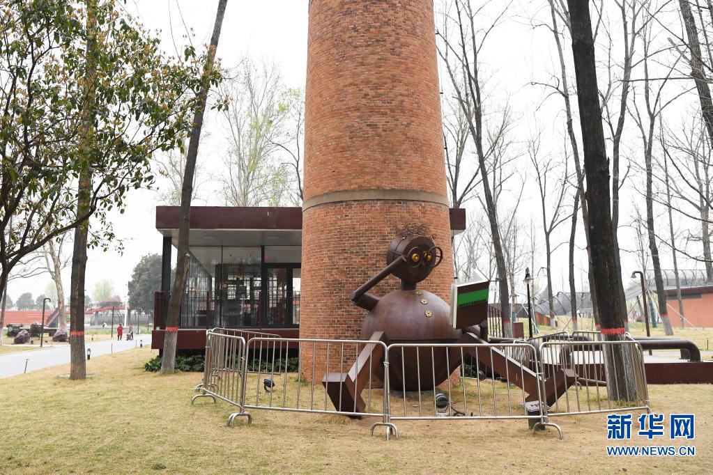 河南遂平:老舊廠區“變身”文創公園