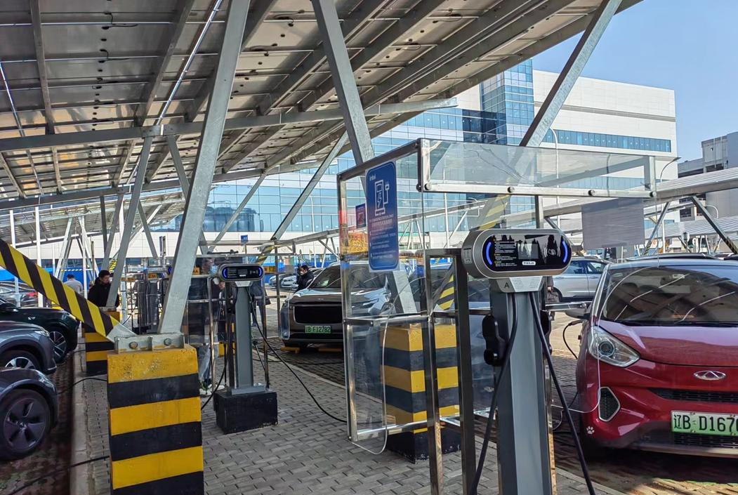 年产600万度洁净电能！智能光伏电站在大连正式合闸发电