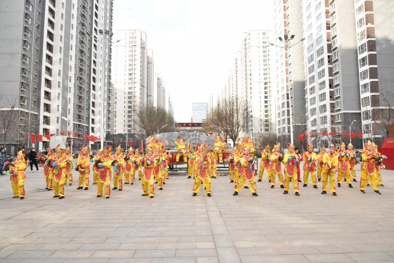 Stadtbewohner in Shijiazhuang, Provinz Hebei feiern „Longtaitou-Fest“_fororder_圖片12