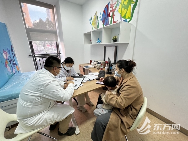 【热点新闻】上海市儿童医院开展遗传咨询义诊系列活动