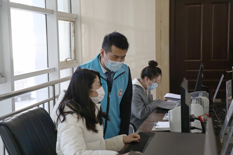 鄂尔多斯市东胜区：营商环境再优化 企业发展添动力_fororder_1