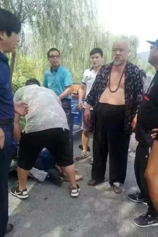 车祸后续：李琦司机当场死亡 刘金山无生命危险