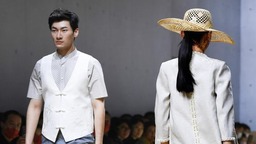 青岛举行春夏服装新品发布会