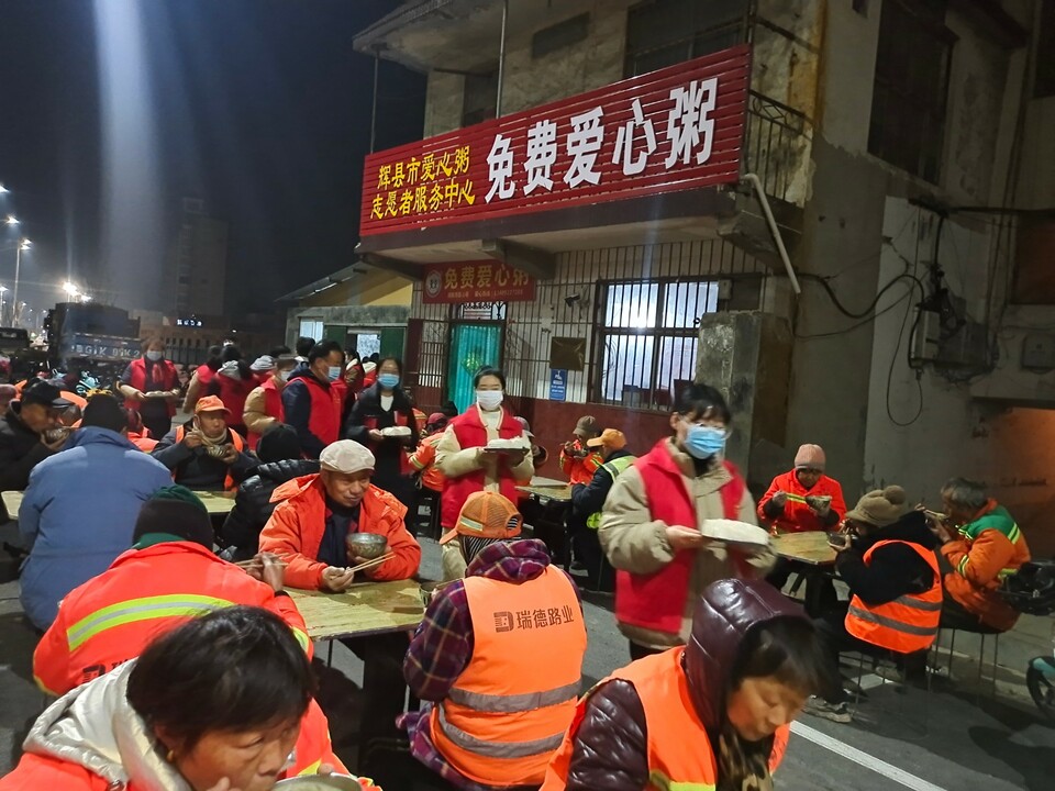 60年延续不断！河南各地掀起“学雷锋”热潮