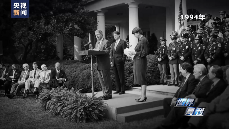 世界周刊丨枪支引发的“无尽杀戮” 一场又一场“美国噩梦”