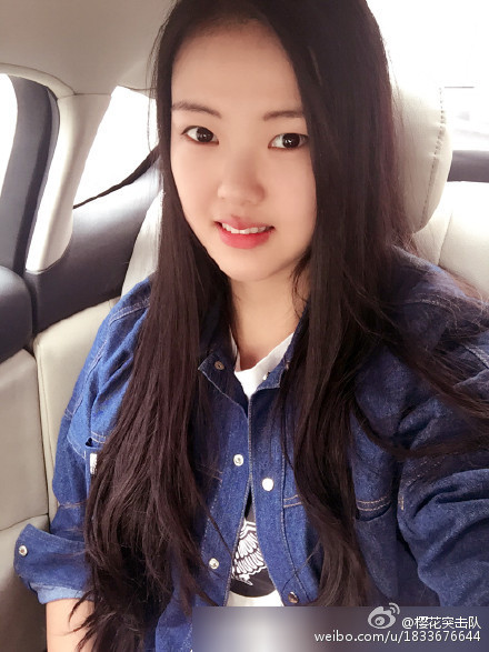 脖子以下全是腿 女排姑娘化妆后颜值逆天