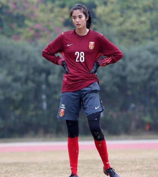 刘湘何姿惠若琪孙杨宁泽涛 这些运动员颜值高身材好还努力