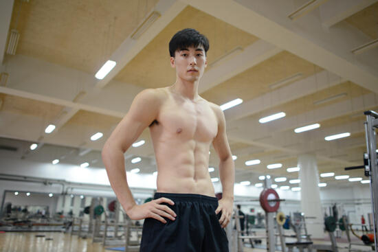 颜值高身材好还努力,他们是这样的运动员_娱乐_腾讯网