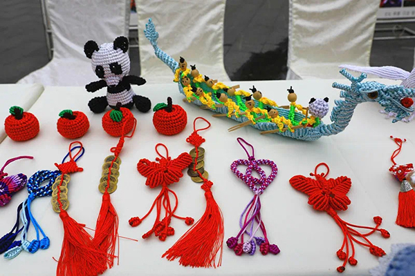 迎大运·乐动蓉城 成都新津非遗走近居民生活_fororder_绳编非遗作品-供图-新津区委宣传部