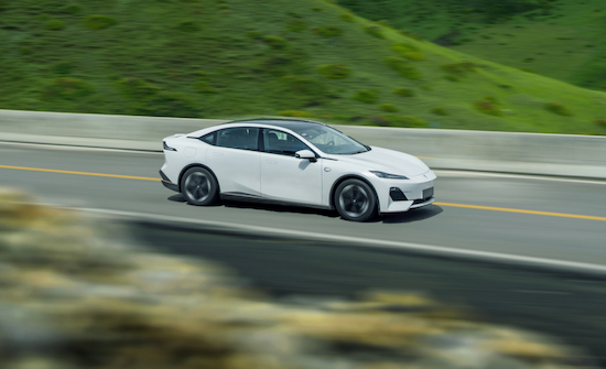 将核心技术掌握在自己手里 长安汽车向电智化转型的底气很硬核_fororder_image005