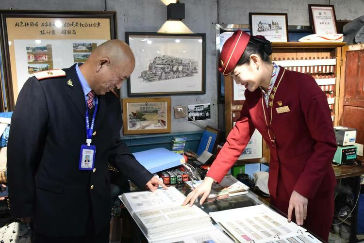 Bezirk Yuhua in Shijiazhuang: Der „Eisenbahnsammler“ nimmt Sie mit auf eine Reise durch die geschichtlichen Erinnerungen_fororder_圖片2