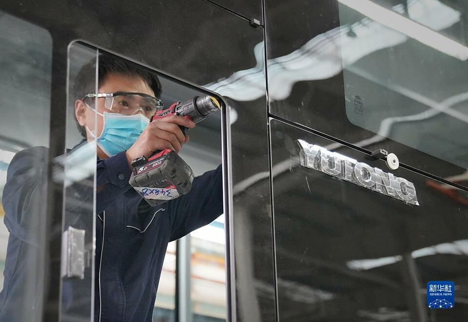 （强信心·开新局）海外市场频获订单 宇通客车火热生产