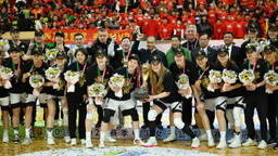 四川女籃逆轉戰勝內蒙古女籃首奪WCBA總冠軍