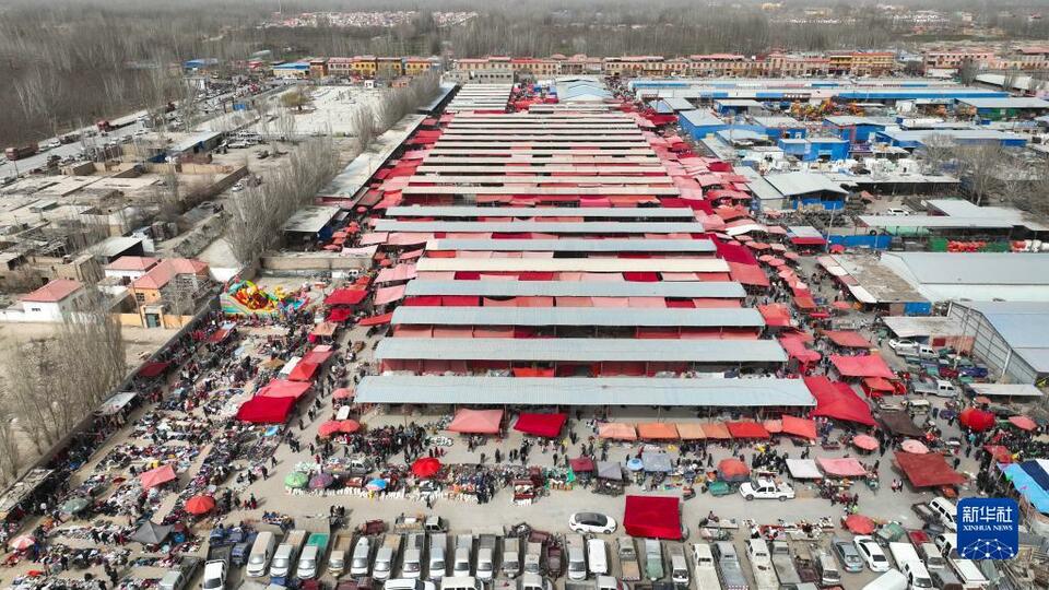 新疆莎车：热闹的巴扎