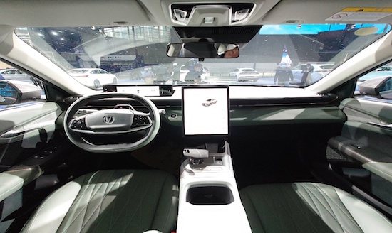 基于方舟架构打造 长安Lamore逸达将于3月18日上市_fororder_image004