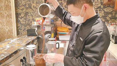 【图说上海】烟火气回归 申城餐饮业开始新一轮“洗牌”_fororder_3