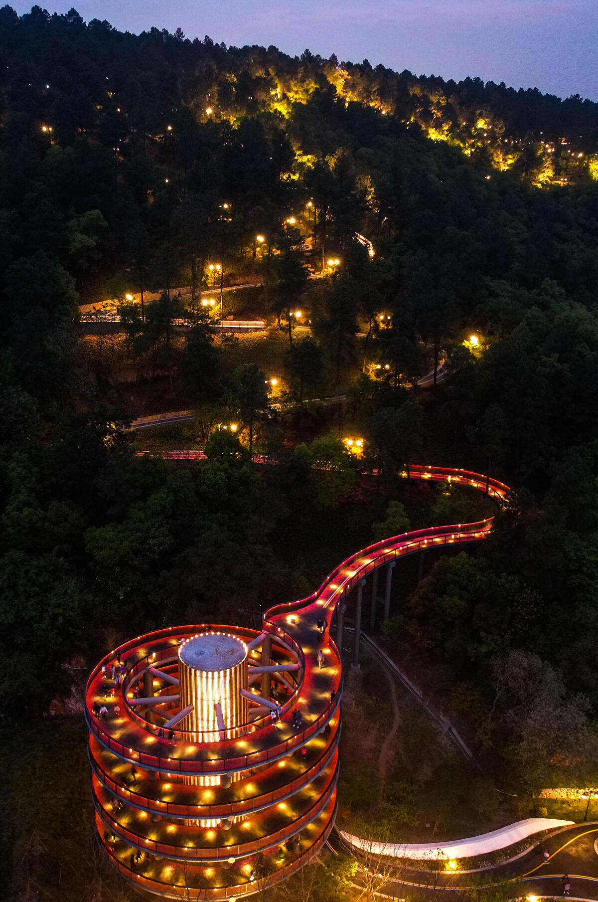 杭州临平山360度旋转绿道惊艳亮相_fororder_W020230415331899503416