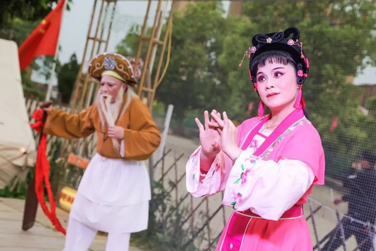 福建惠安举办第三届美食节暨后窑青年创业街区招商推介活动_fororder_图片5