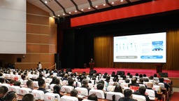 守中醫之正 創醫學之新——中科院院士、中醫科學院首席研究員仝小林應邀到黑龍江省委黨校（省行政學院）作專題輔導