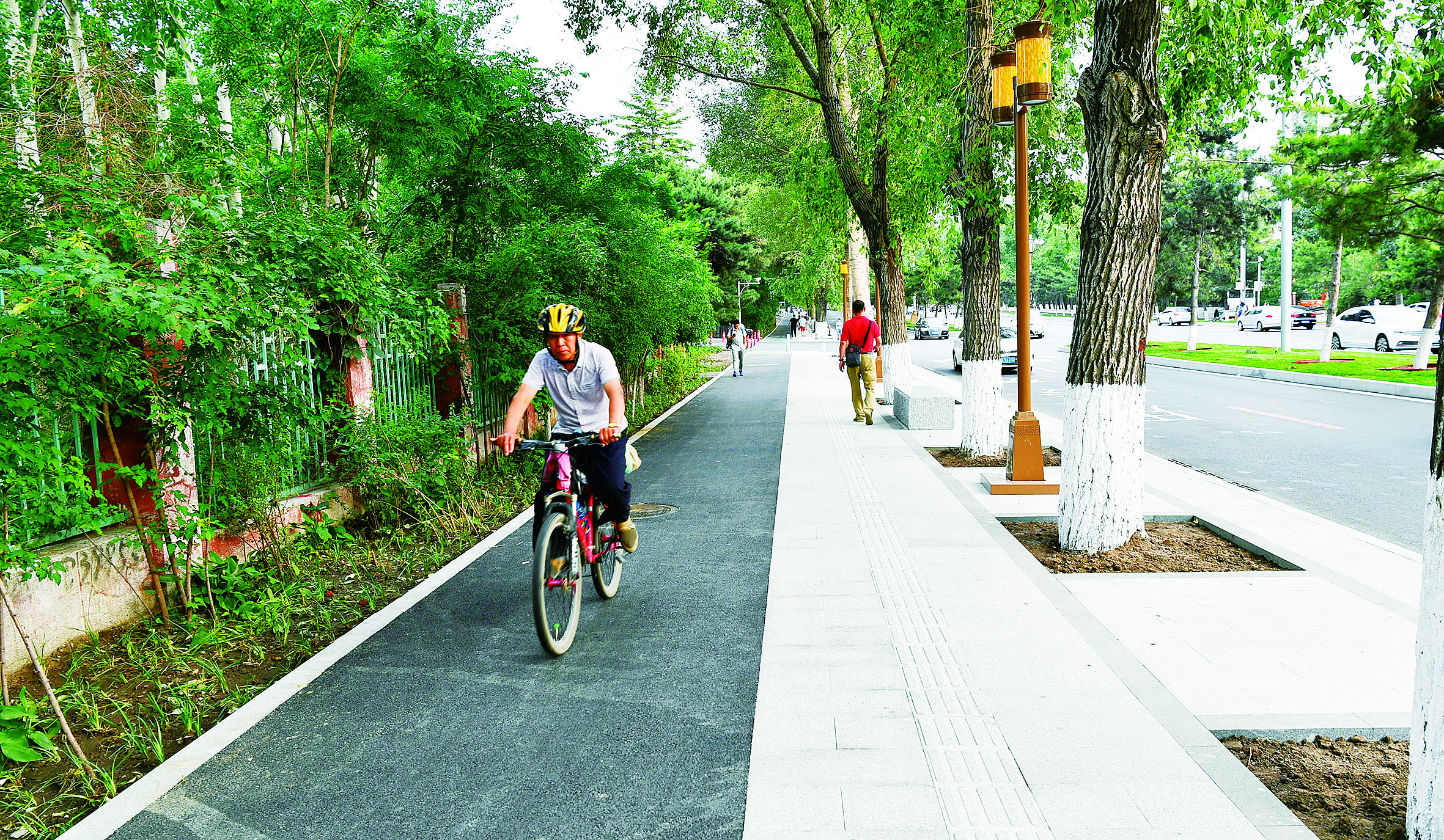 百年人民大街：“老味道”焕发“新生机”