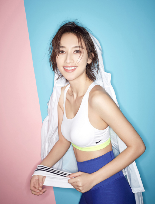 张俪微博晒性感健身照 张俪微博晒性感健身照