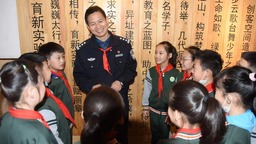 （原創）石家莊市育新實驗小學舉行“交通安全伴我行”主題教育活動